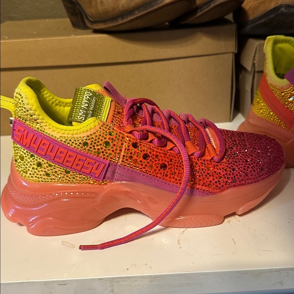 Vibrant Pink and Orange Sneakers - Picture 5 of 5
